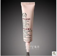 魔鏡化妝品與家具 跨界融合的藝術